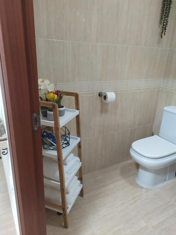 Apartamento Leyaros โรเกตัสเดมาร์ ภายนอก รูปภาพ