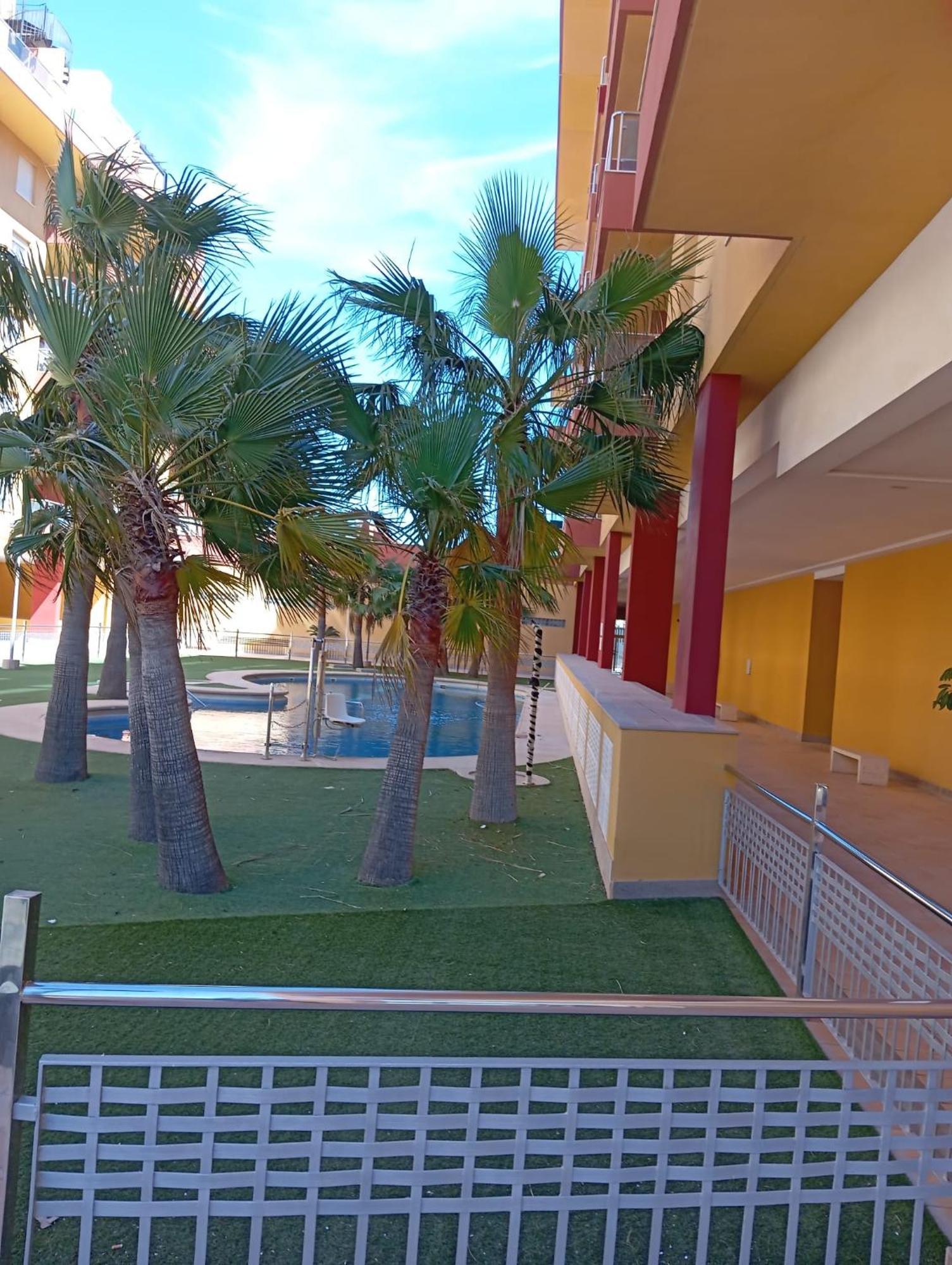 Apartamento Leyaros โรเกตัสเดมาร์ ภายนอก รูปภาพ